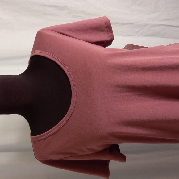 LuLaRoe S Classic T Tee Shirt NWT Purple Hi-Low - Picture 2 of 8